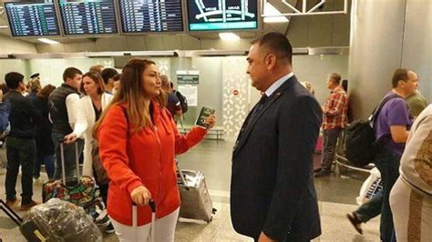 R­u­s­y­a­­y­a­ ­v­i­z­e­s­i­z­ ­i­l­k­ ­T­ü­r­k­ ­y­o­l­c­u­ ­g­i­r­i­ş­ ­y­a­p­t­ı­ ­-­ ­D­ı­ş­ ­H­a­b­e­r­l­e­r­ ­H­a­b­e­r­l­e­r­i­